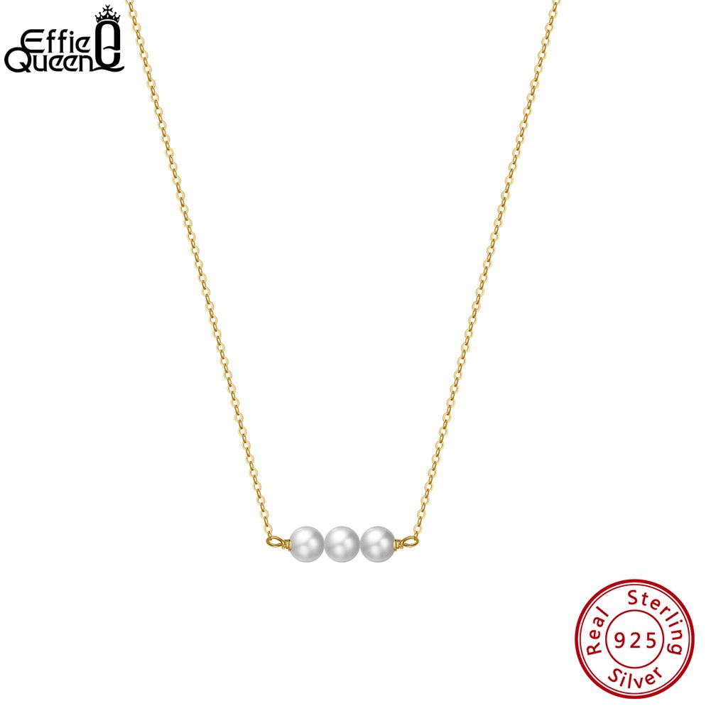 Collar con colgante de perla barroca bañado en oro de 14 quilates EFFIE QUEEN