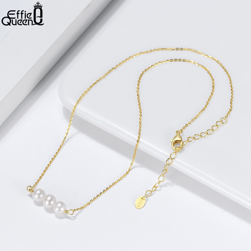 Collar con colgante de perla barroca bañado en oro de 14 quilates EFFIE QUEEN