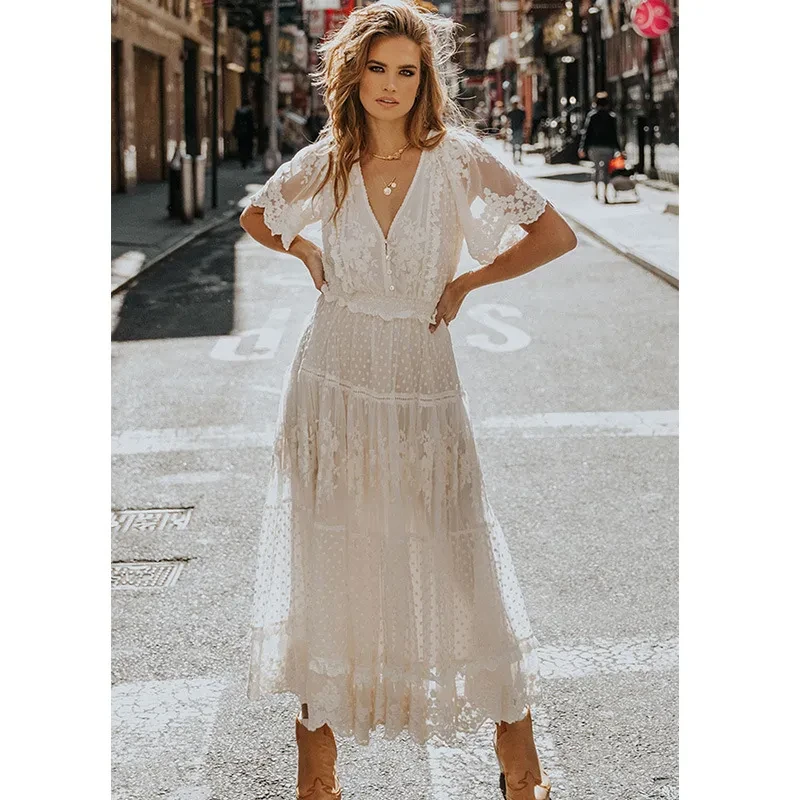 Vestido de encaje de manga corta con cuello en V para mujer