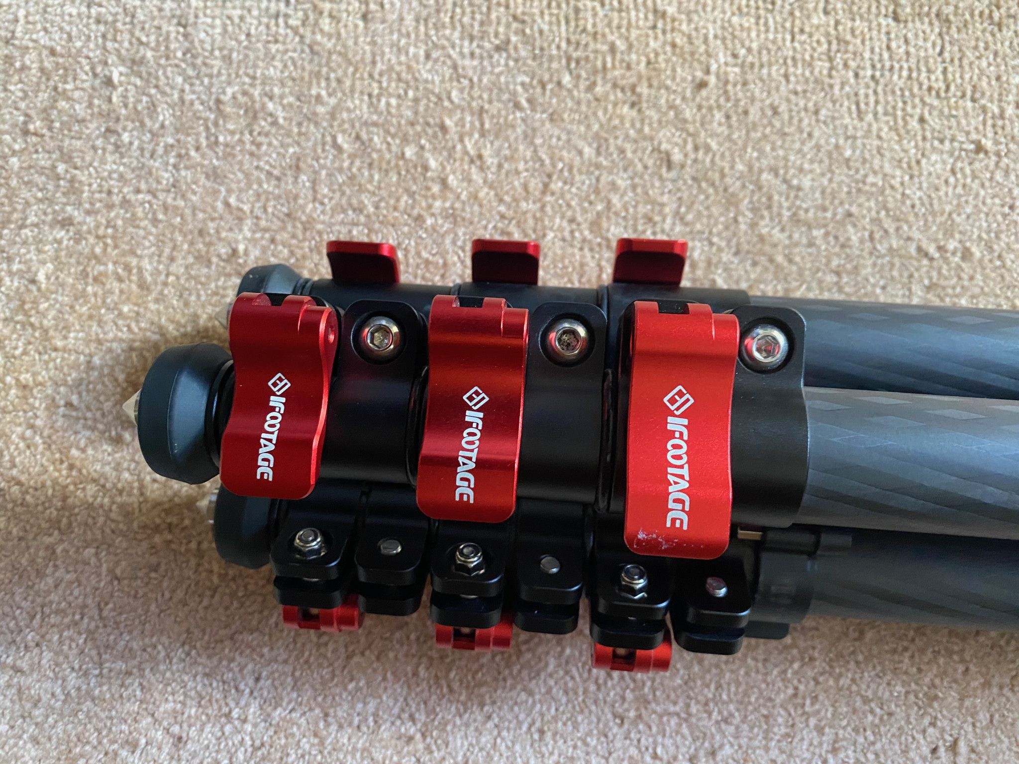 Trípode iFootage Gazelle TC5S - Fibra de carbono