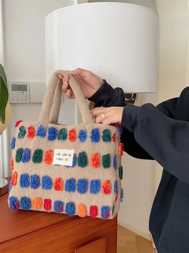 Nuevo bolso bandolera portátil de felpa tipo cubo