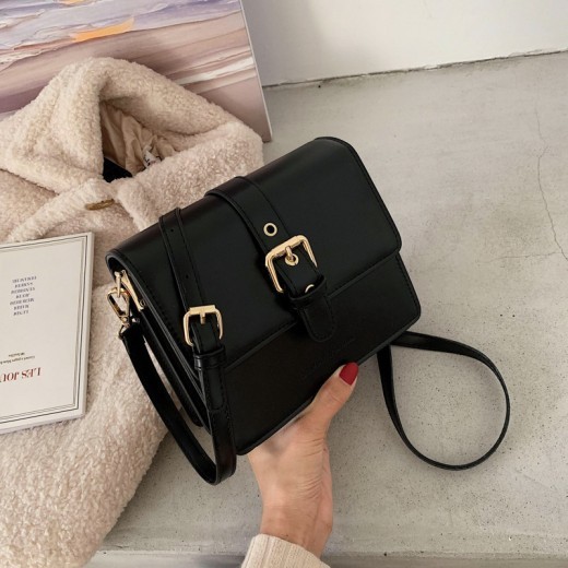 Bolso bandolera de un solo hombro, sencillo y versátil, con personalidad.