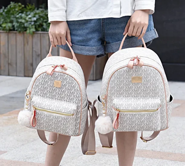 Mochila de moda que combina con todo, gran capacidad