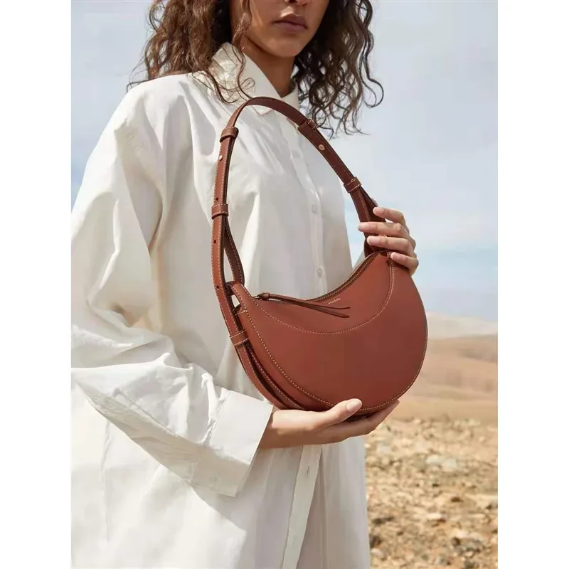 Bolso de hombro femenino de cuero genuino con estampado de lichi y media luna