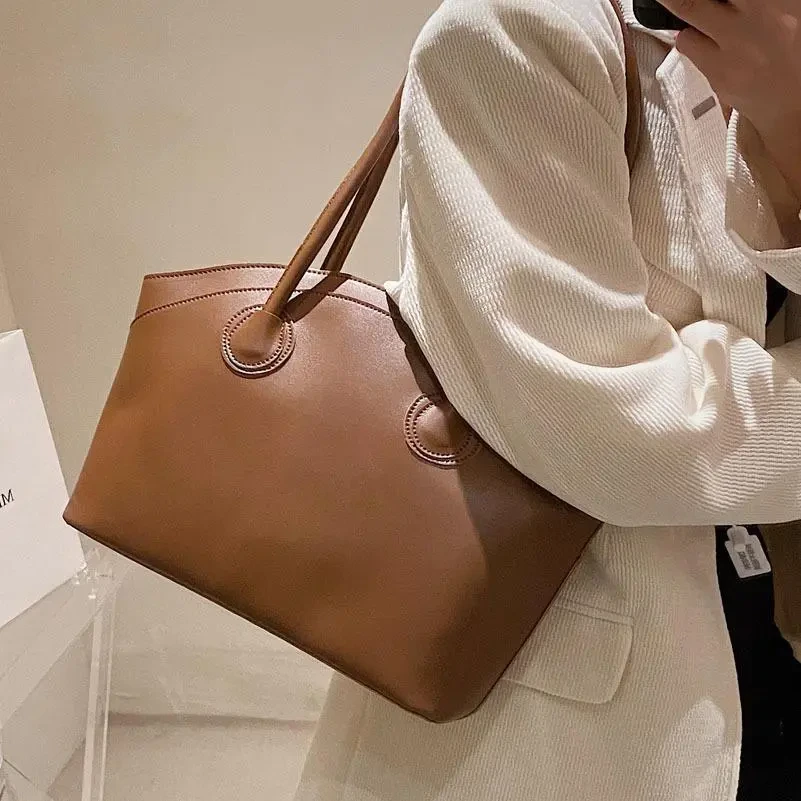 Bolso de hombro de alta calidad para mujer, nuevo, moderno y elegante, con buena textura.