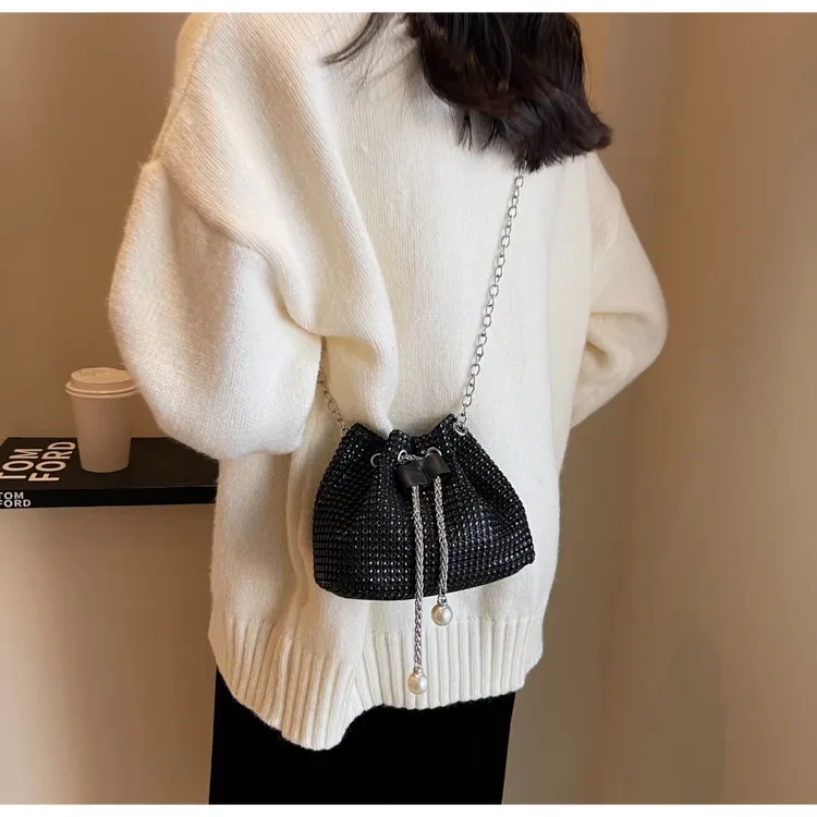 Bolso bandolera con diamantes de imitación para mujer