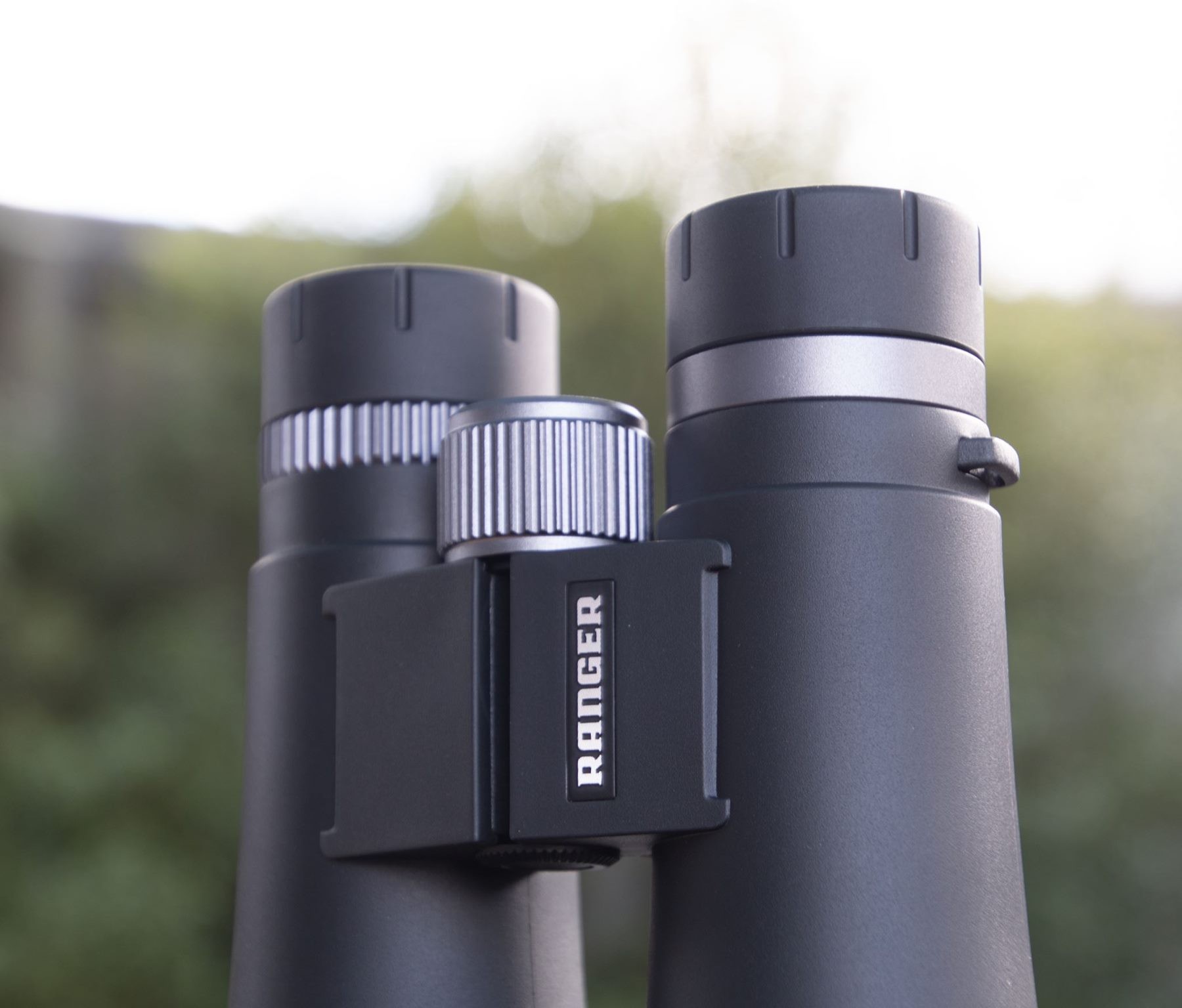 Binoculares 10x42