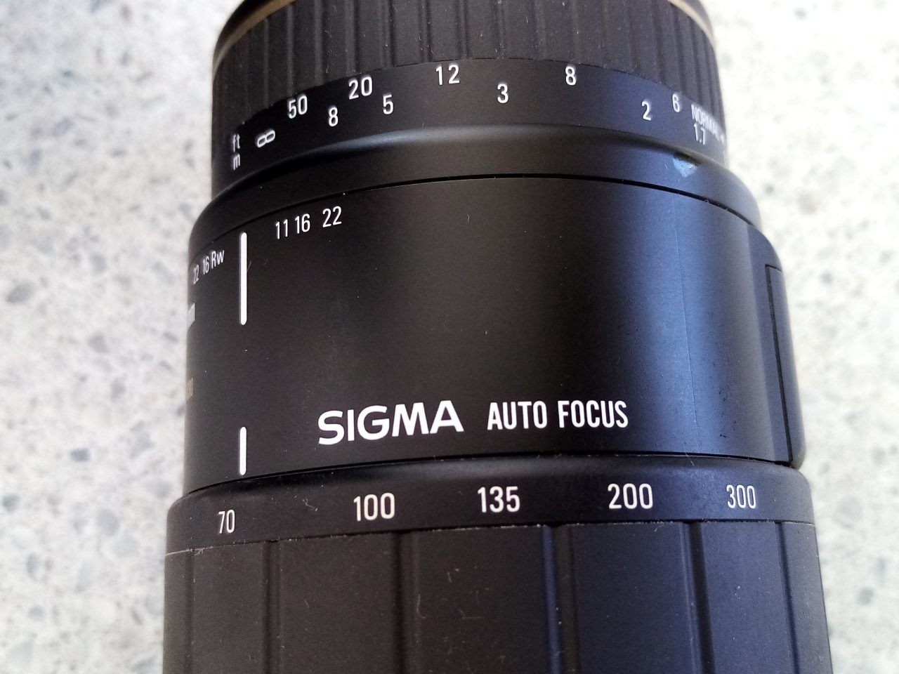 Cámara Pentax 28-105.