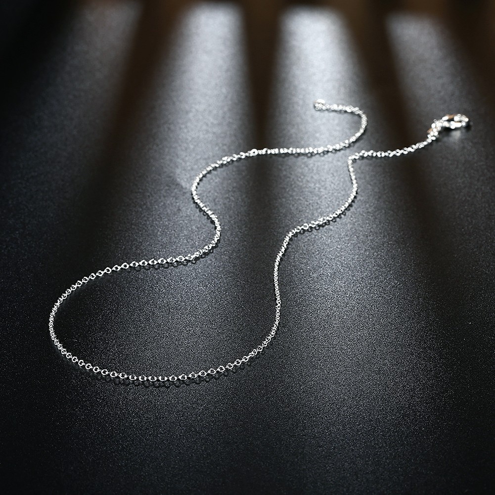 Collar de cadena circular de 1 mm con dijes de plata de ley 925