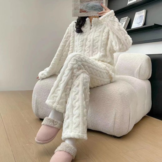 Pijamas de otoño e invierno con cremallera torcida para parejas, forro polar grueso de coral, ropa de dormir para estar en casa