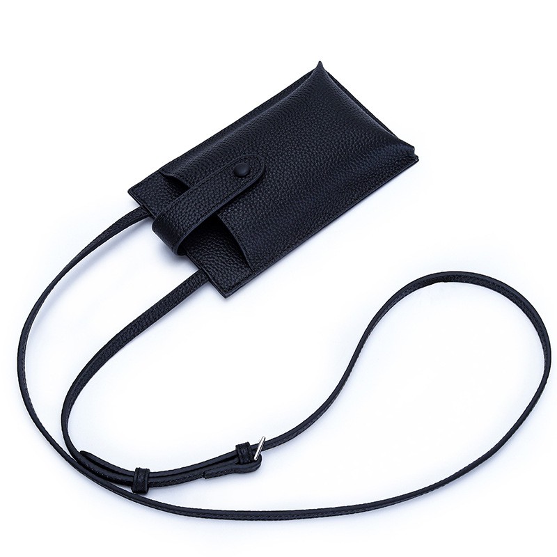 Bolso bandolera pequeño y elegante de piel de vaca con un solo hombro