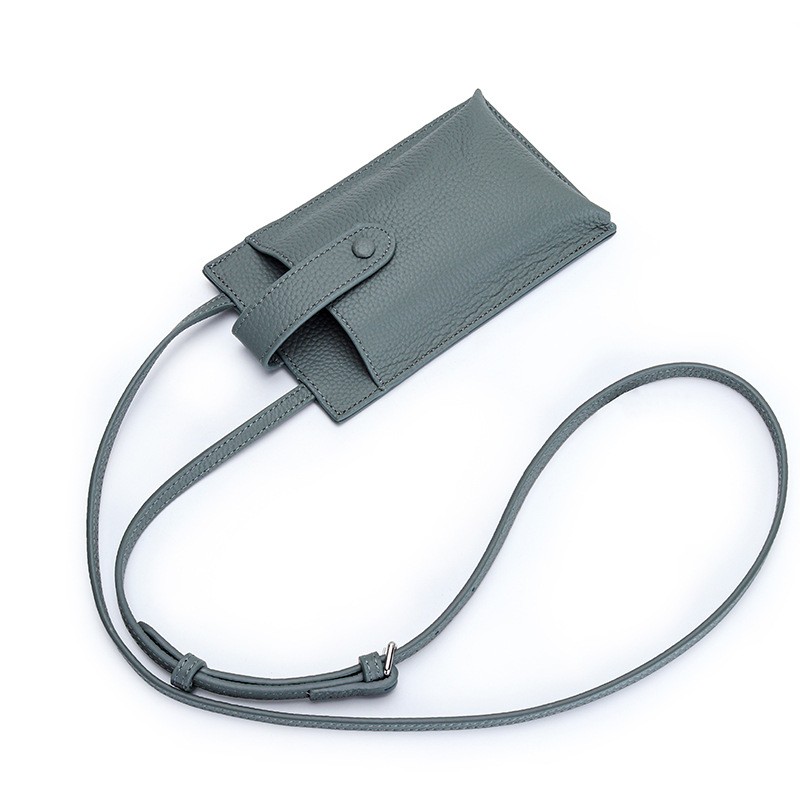 Bolso bandolera pequeño y elegante de piel de vaca con un solo hombro