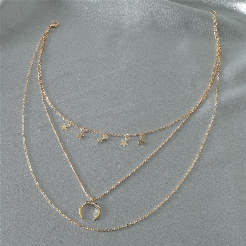 Collar con colgante multicapa de estrella de cinco puntas