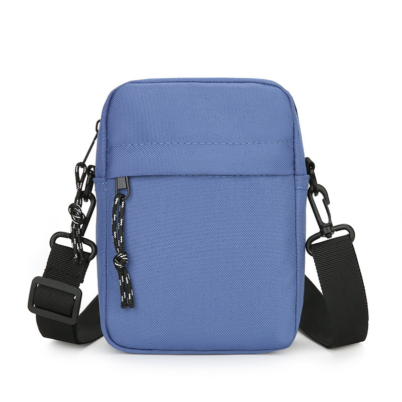 Bolso bandolera deportivo de un solo hombro, moderno y sencillo, de color liso.