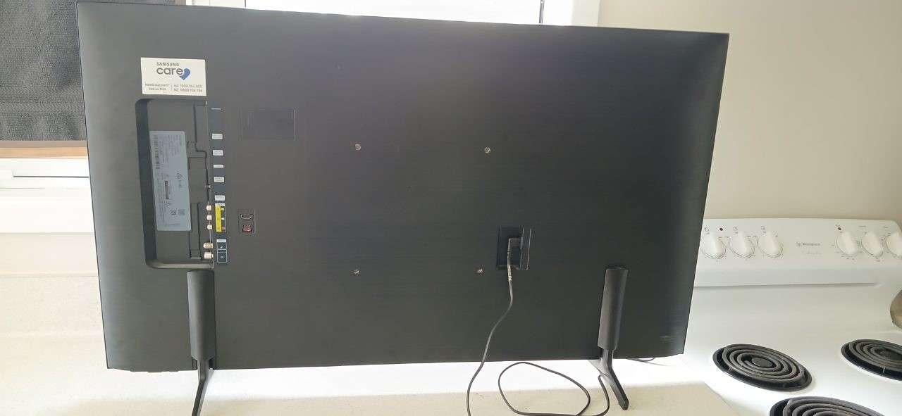 Televisor inteligente Samsung 4K UHD de 43 pulgadas