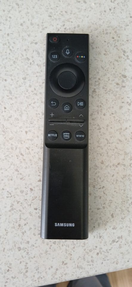 Televisor inteligente Samsung 4K UHD de 43 pulgadas