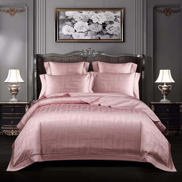 Exclusive Bedding Set
