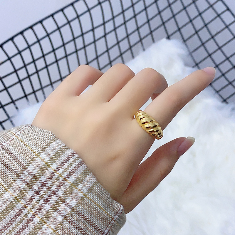 Anillo de croissant francés de sarga, anillo abierto simple, anillo para el dedo índice