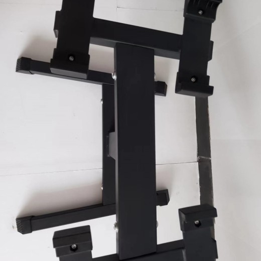 Gimnasio en casa para hombres y mujeres con soporte ajustable para mancuernas