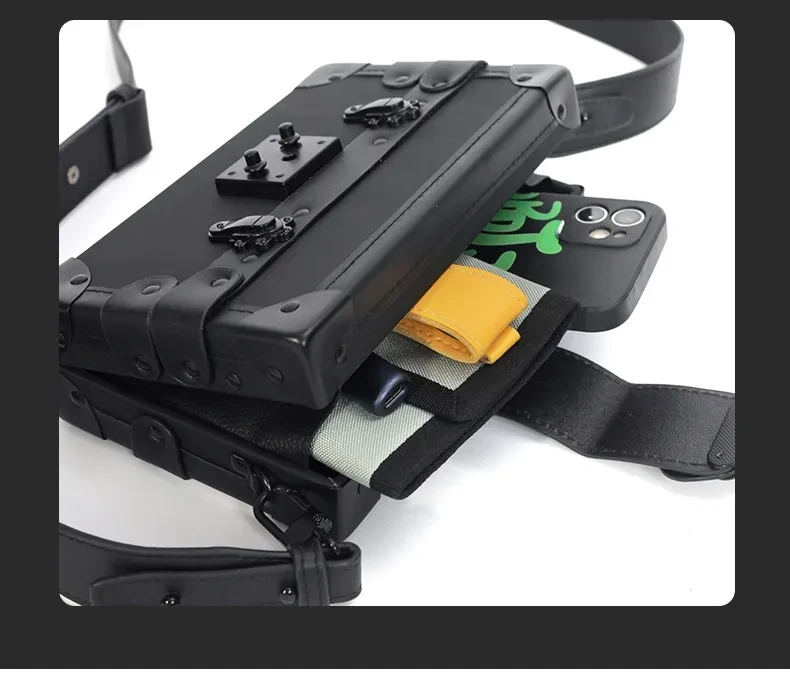 Bolso estilo caja retro de moda para primavera y verano.