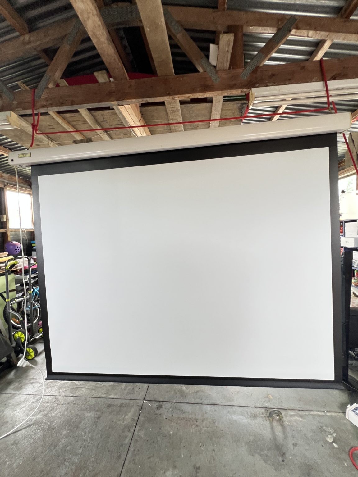 Pantalla de proyector motorizada de 100 pulgadas