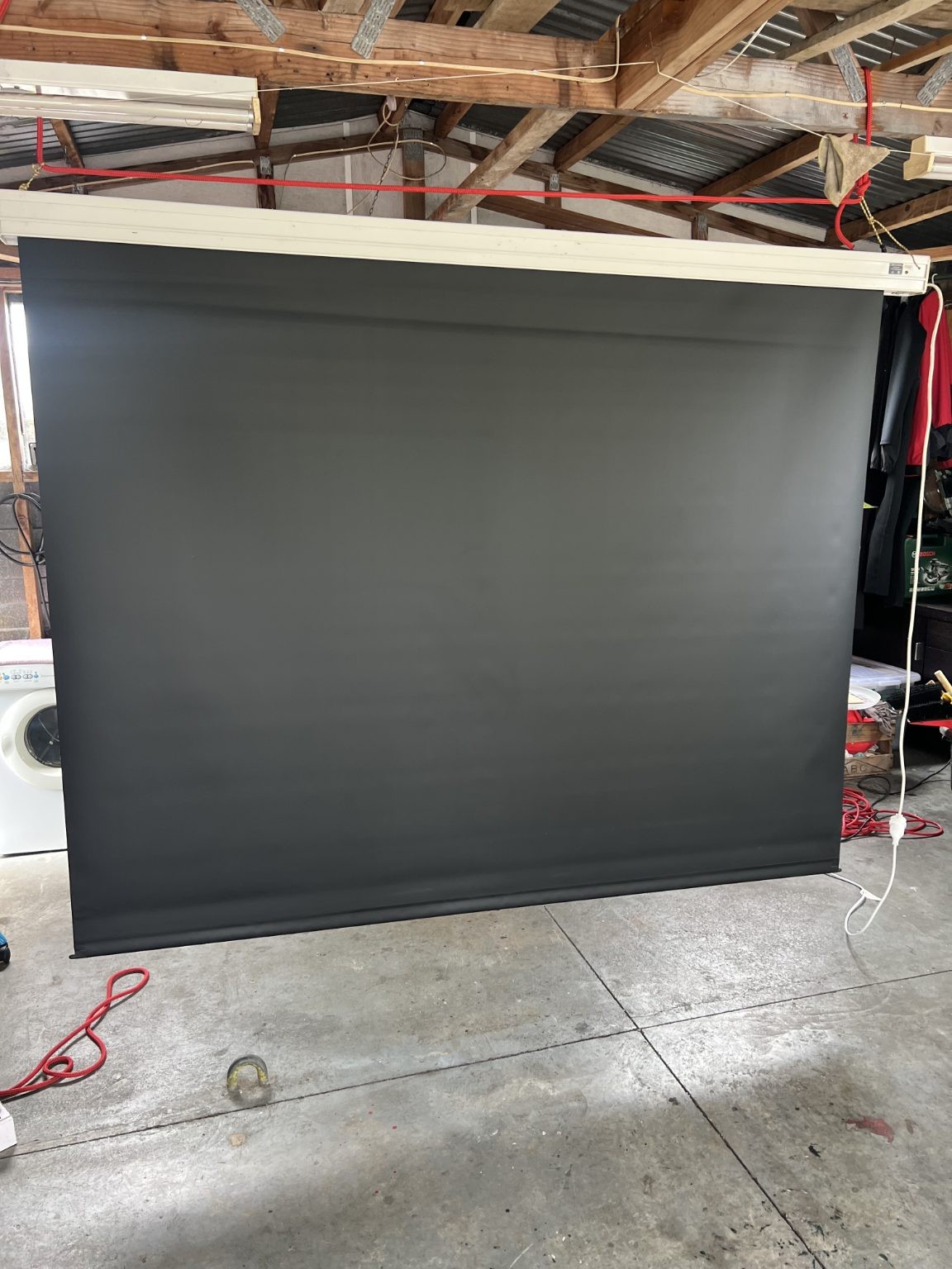 Pantalla de proyector motorizada de 100 pulgadas