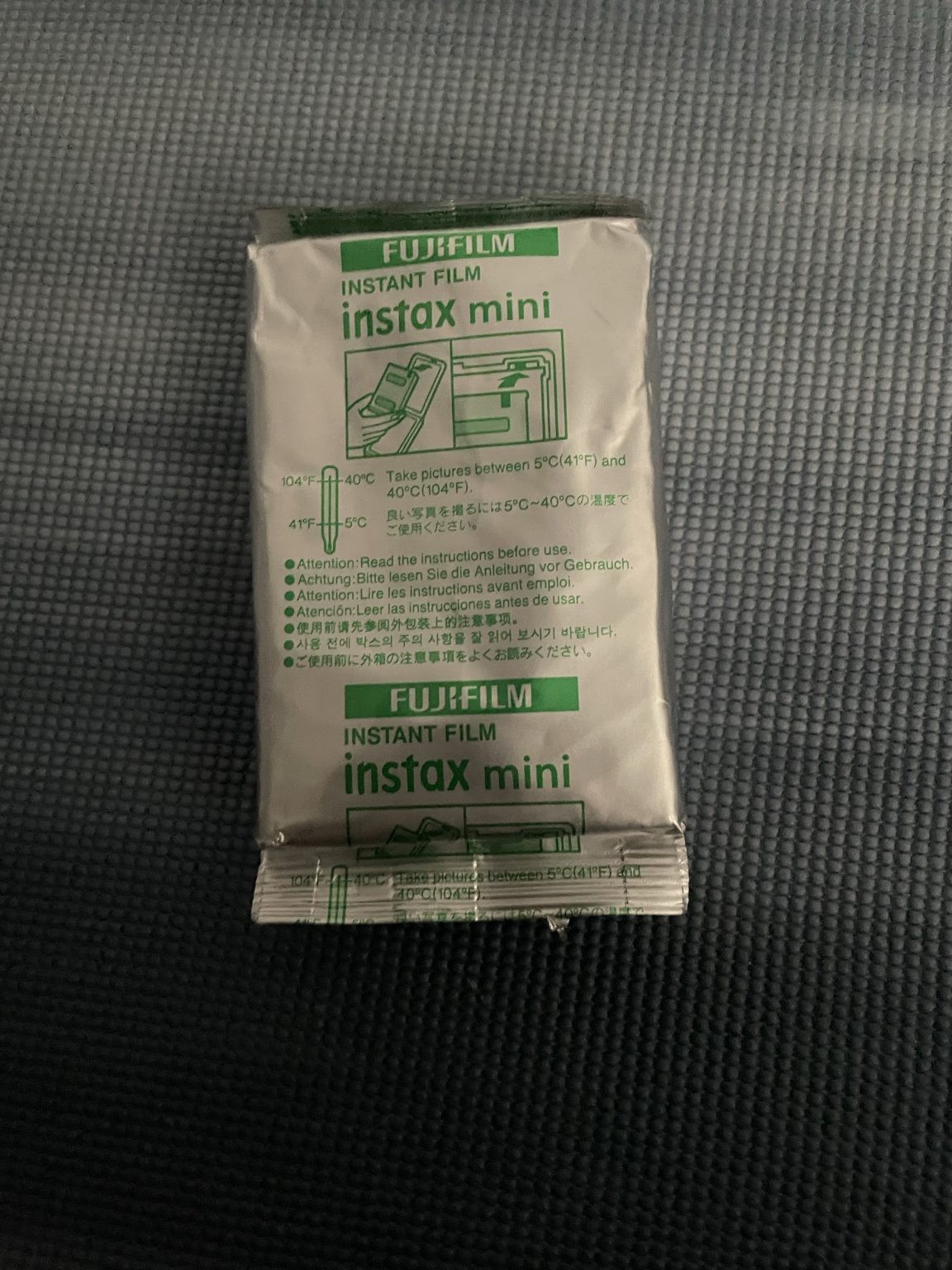 CÁMARA DE PELÍCULA POLAROID INSTA - Película y estuche incluidos