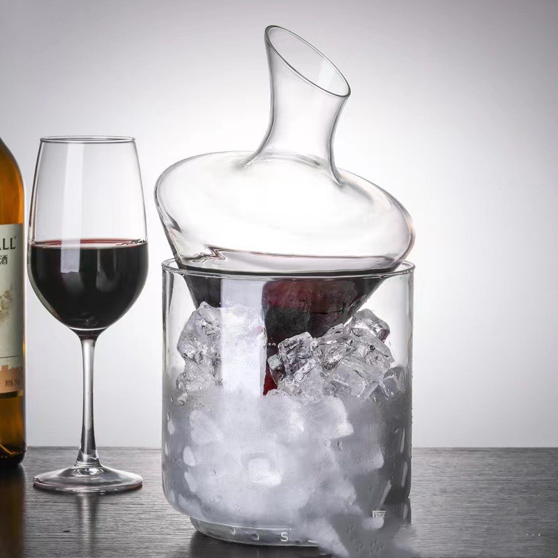 Cubitera de hielo de cristalería europea moderna y sobria