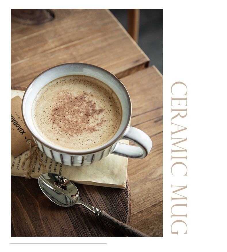 Taza Giessen Retro Cup con relieve americano