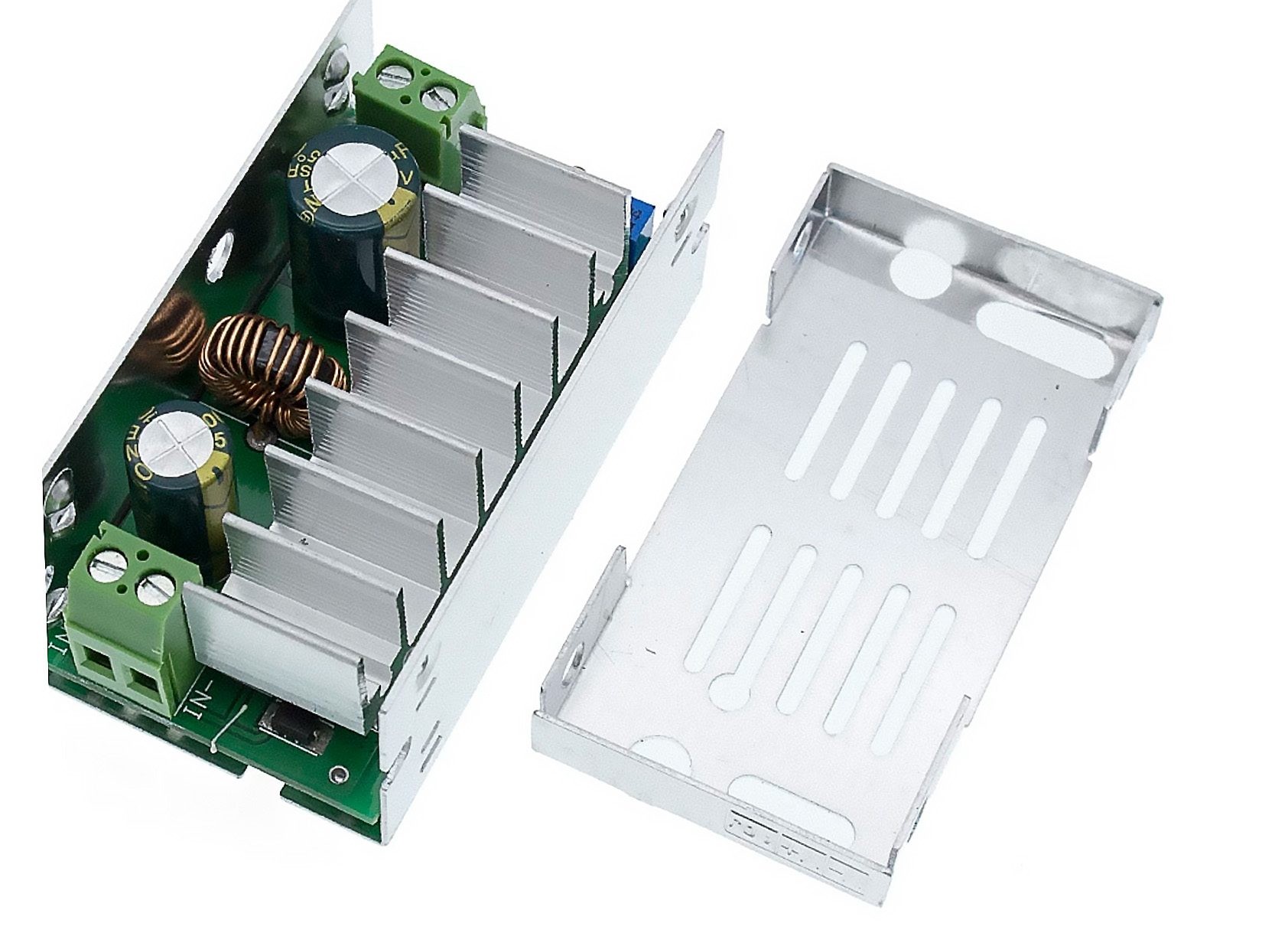 Convertidor elevador de 10 A y 200 W. Entrada: 6-35 V y salida: 6-55 V.