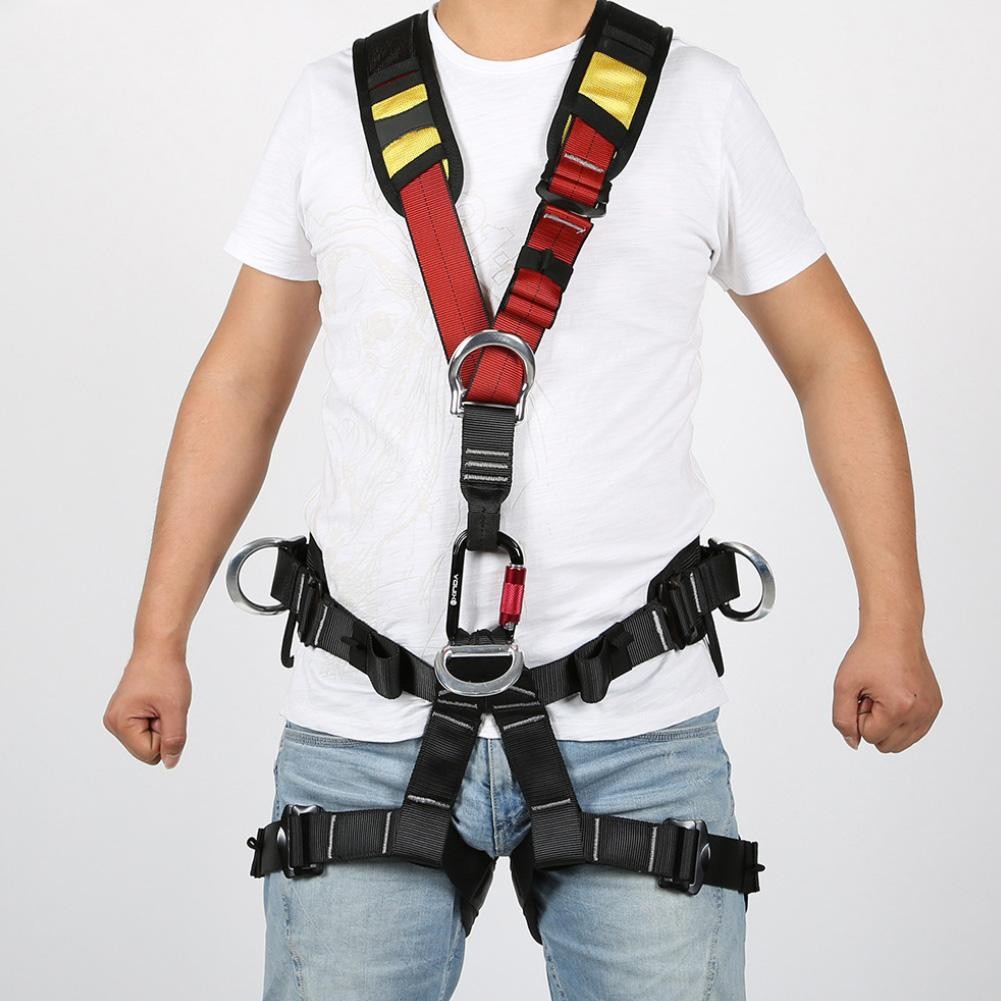 Equipo de espeleología de rescate al aire libre
