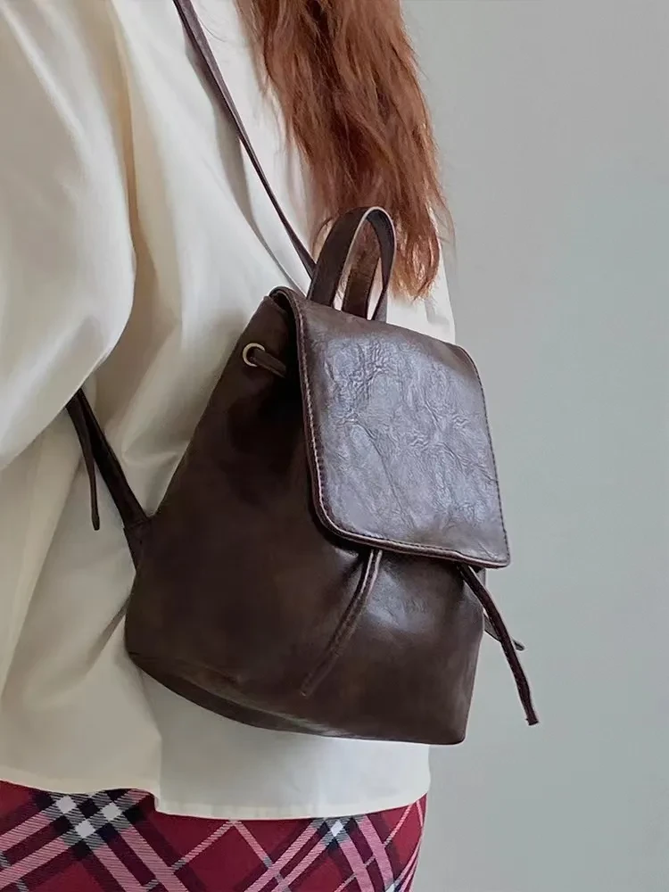 Mochila retro marrón, bolso de hombro literario sencillo para mujer