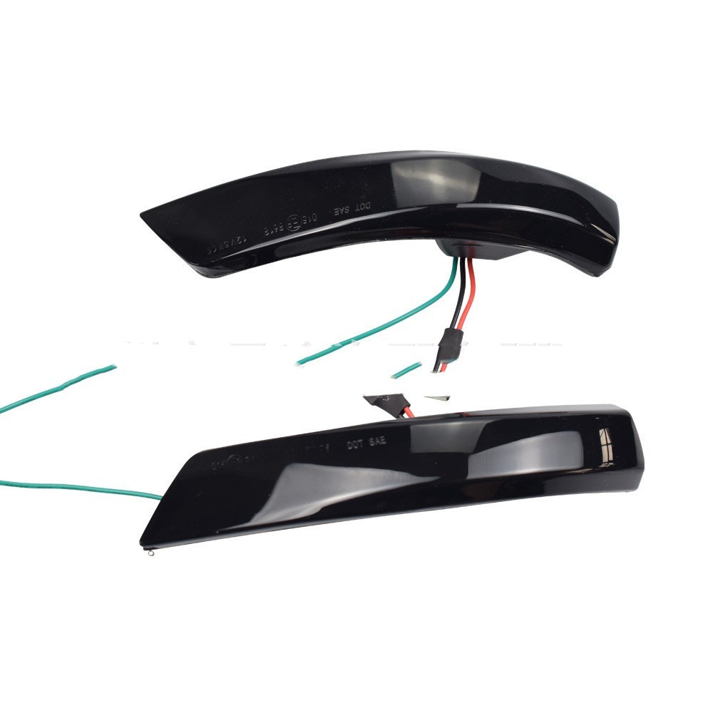 Luz de cascada para espejo retrovisor con un toque de azul