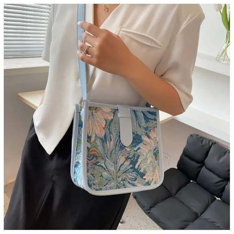 Bolso de lona sencillo de un solo hombro con grafiti de moda para mujer