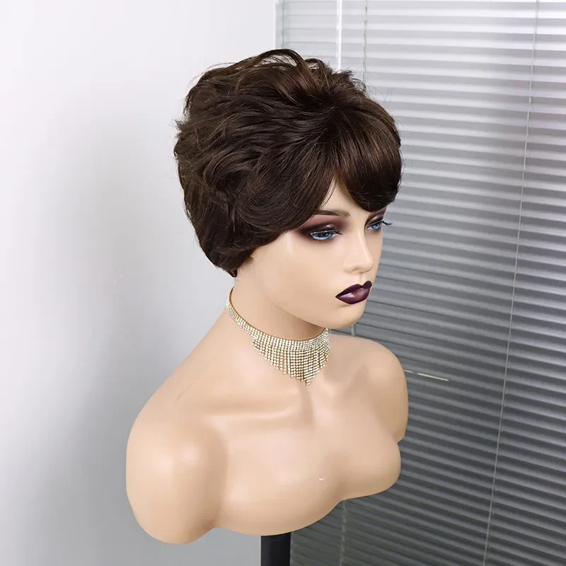 Pelucas de cabello humano con corte pixie corto y ondulado, hechas a máquina