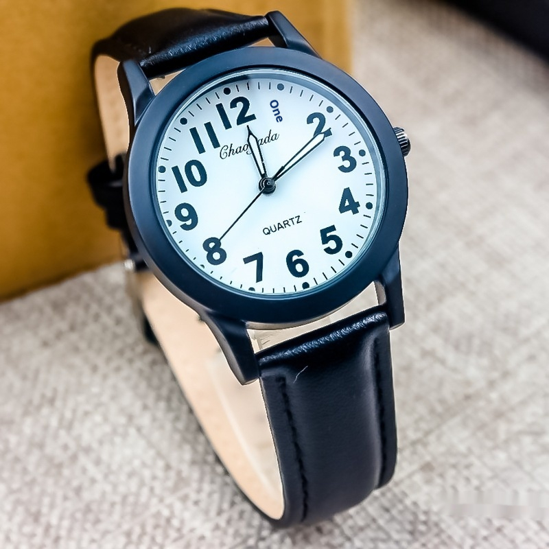 Reloj de moda sencillo con cinturón impermeable