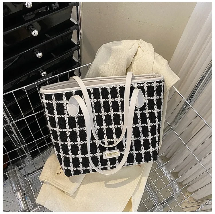 Bolso de mano a cuadros sencillo y popular con un solo hombro