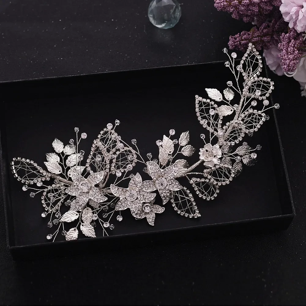 Accesorios para el cabello de aleación hechos a mano y respetuosos con el medio ambiente.