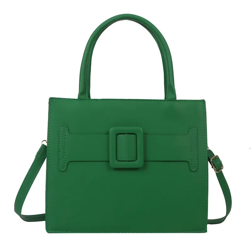 Bolso bandolera de gran capacidad y color liso para mujer.