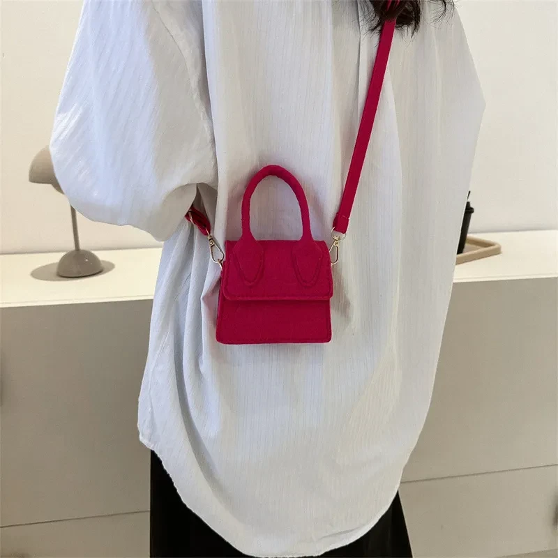 Bolsos pequeños casuales y sencillos nuevos de primavera