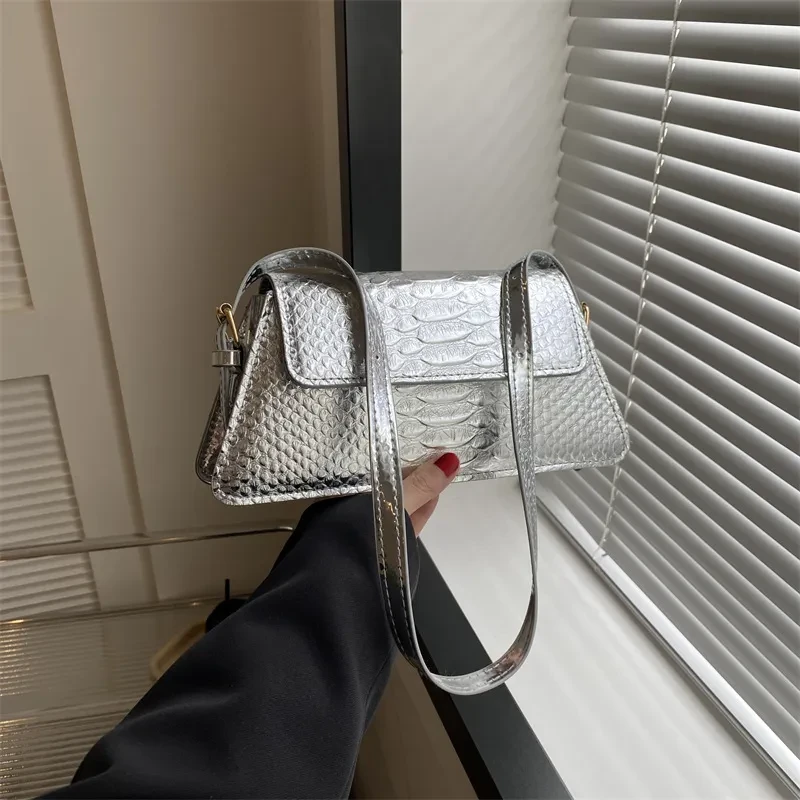 Nuevo bolso retro moderno para llevar debajo del brazo