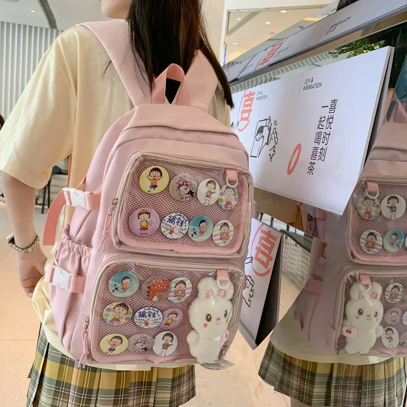 La mochila de los estudiantes de secundaria y preparatoria es linda