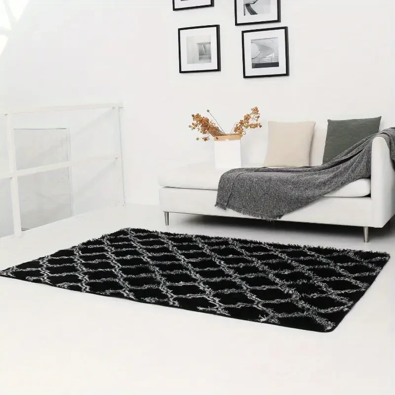 Alfombra de lujo Zulida con estampado de rombos en blanco y negro: suave, esponjosa, no ignífuga, lavable a máquina y con base antideslizante para sala de estar y dormitorio.