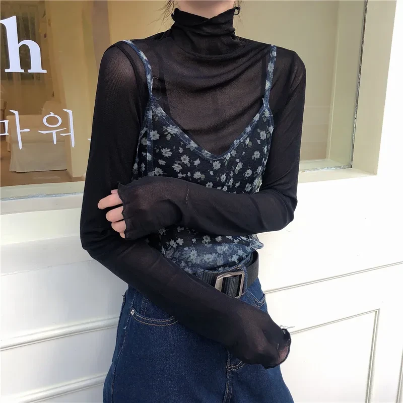 Camisa ajustada de encaje con cuello alto y manga larga para mujer