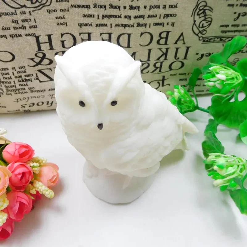 Lámpara de mesa de noche LED con luces nocturnas de búho