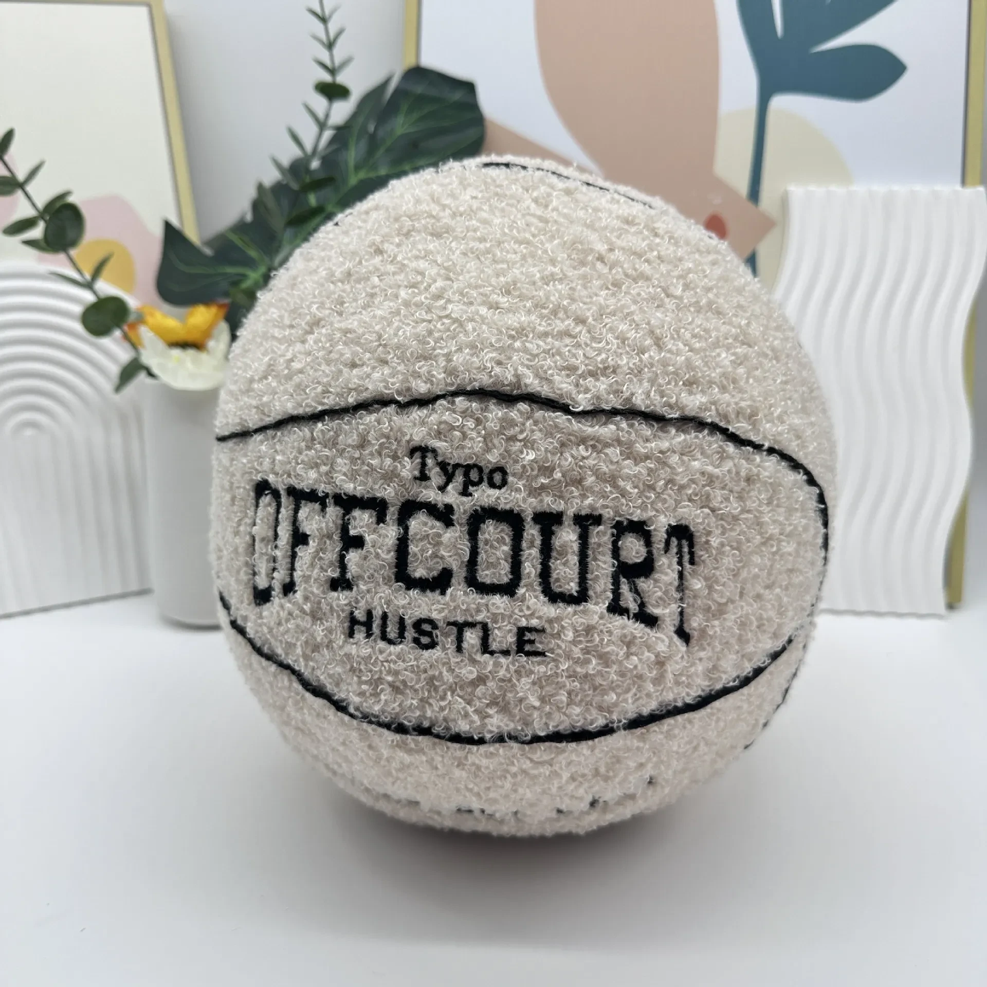 Peluche de almohada de baloncesto