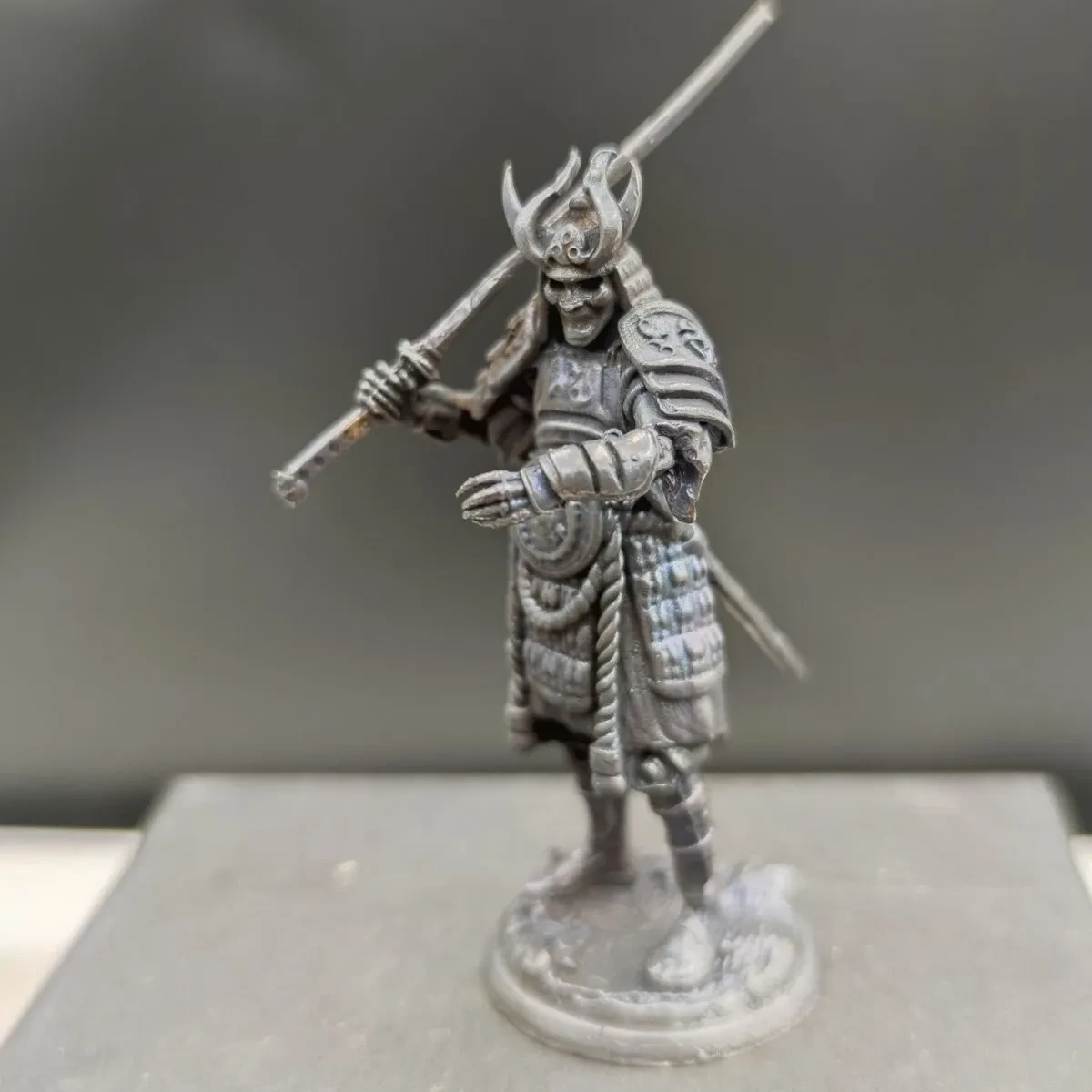 Nuevos adornos de modelo de soldado antiguo hechos a mano en cobre puro