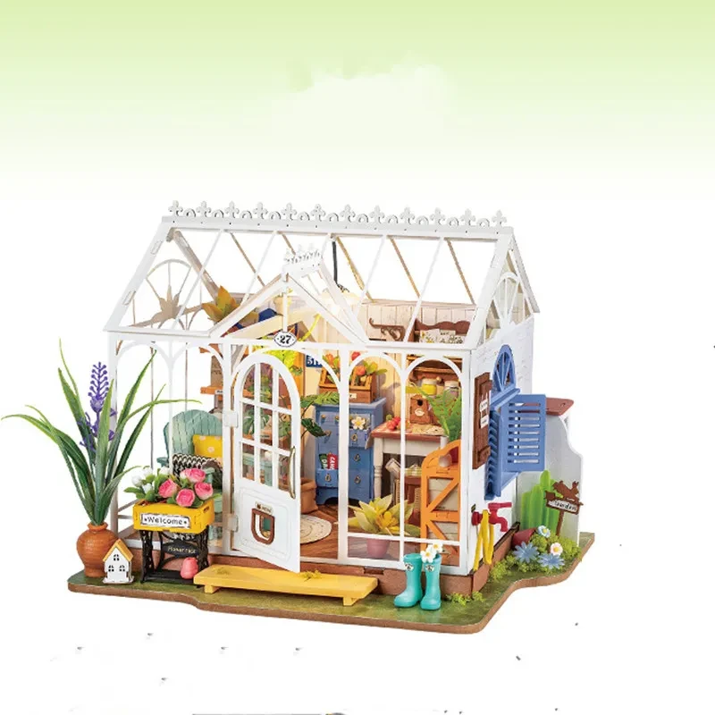 Casa de juguete modelo de cabaña hecha a mano