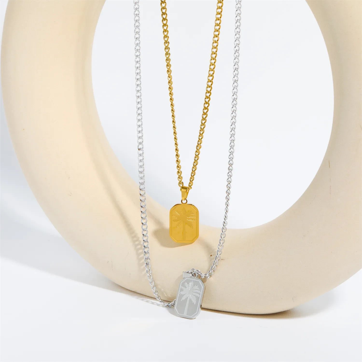 Collar con colgante cuadrado de hoja de palma de acero inoxidable, cadena de suéter de moda