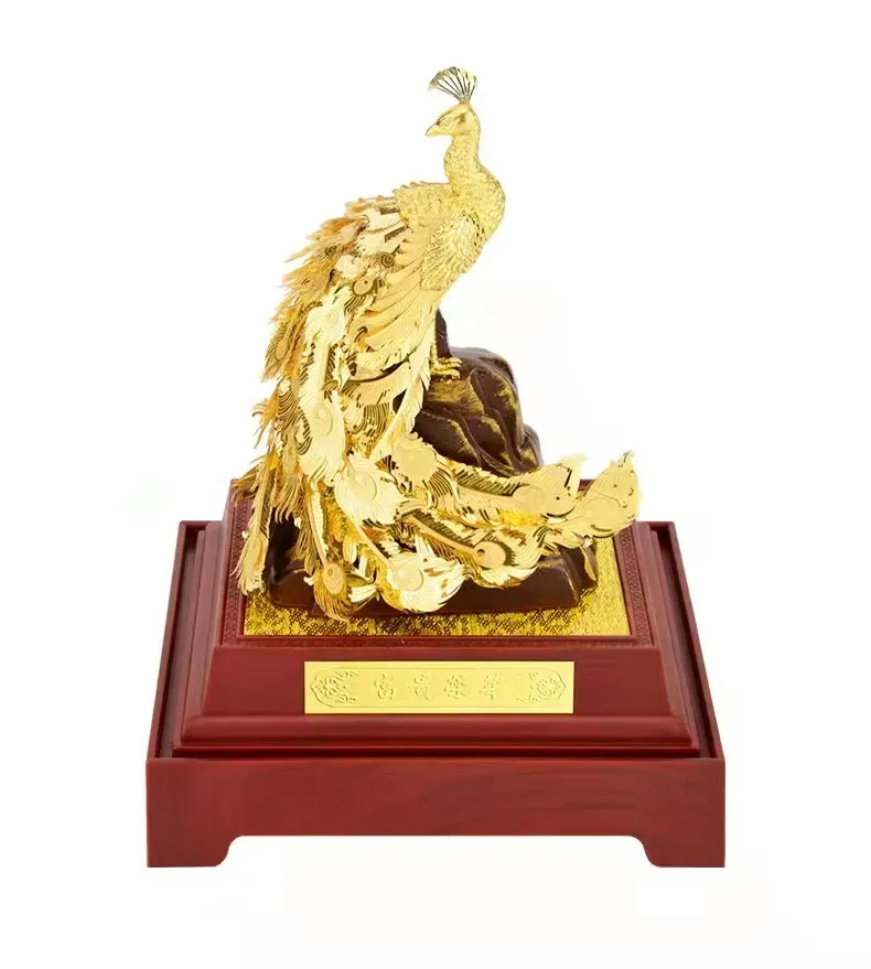 Adornos de pavo real de resina con lámina de oro